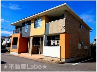 徳島県板野郡藍住町東中富字敷地傍示【アパート】の外観