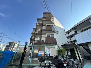 エスポワール千里山【1階】の外観