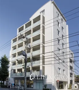 東京都世田谷区駒沢5【マンション】の外観