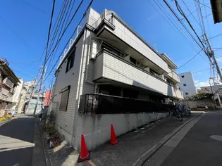 COCO AOKI【1階】の外観