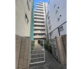 東京都千代田区神田猿楽町1【マンション】の外観