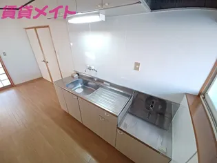 コーポユーカリ【2階】のキッチン