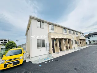 クレサンテーム【2階】の外観