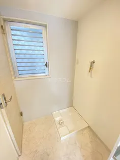 ピッコロ西ケ原【2階】の内装