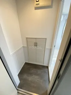 ピッコロ西ケ原【2階】の玄関