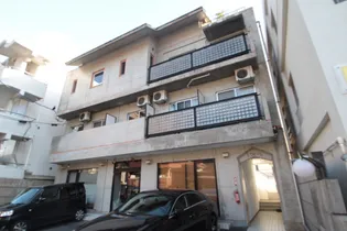 KOI WEST【2階】の外観