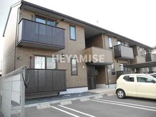 カメリア メゾンの画像