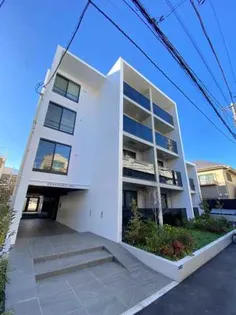 プライマル東新宿の外観