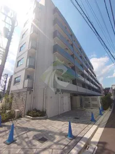 プレール・ドゥーク新宿West【3階】の外観