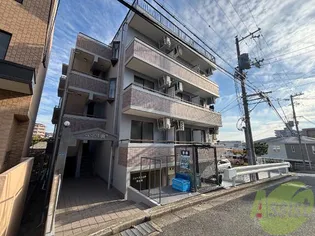 大阪府吹田市上山手町【マンション】の外観
