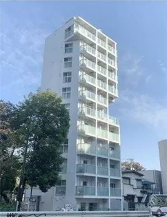 東京都新宿区下落合4【マンション】の外観