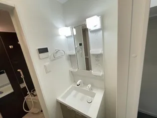 SKY&EARTH【1階】の内装