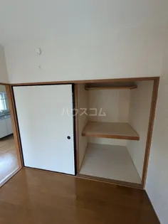 コープカネマス【3階】の内装