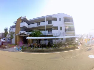 ラパース【1階】の外観