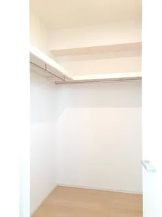 ズューデン A【2階】の内装