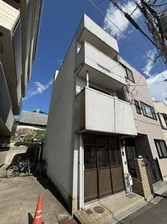 大阪府池田市栄本町【一戸建】の外観