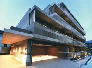 東京都世田谷区三軒茶屋1【マンション】の外観