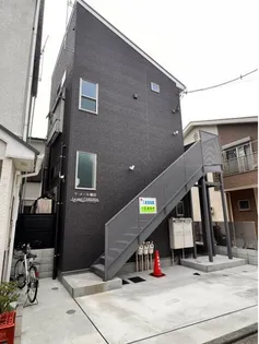 ラ・メール潮田【2階】の外観