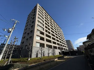 フジヤマフラッツの画像