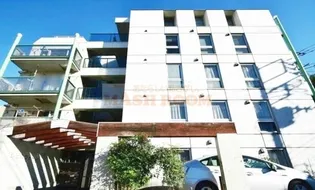 東京都中野区新井1【マンション】の外観