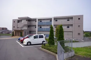 栃木県大田原市若松町【マンション】の外観