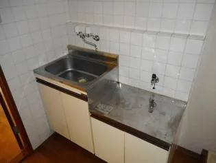 サニーコート西寺尾【2階】のキッチン