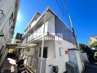 マンションみやび【1階】の外観