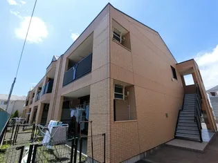 千葉県成田市本城【マンション】の外観