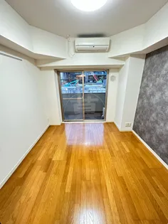 ステージグランデ高輪【5階】の居間