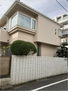 東京都中野区新井4【アパート】の外観