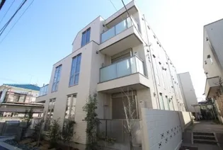 東京都世田谷区北沢3【マンション】の外観