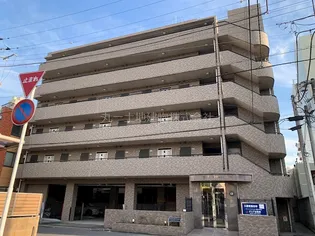 新田町小川マンション【4階】の外観