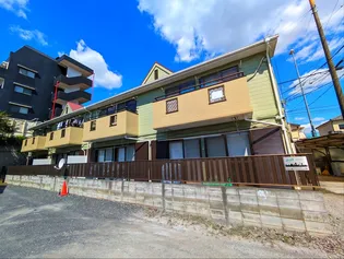 フロ-ラルハイツ【1階】の外観