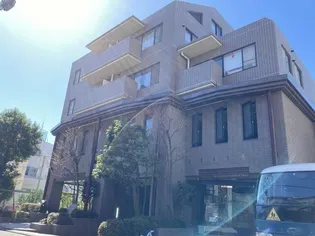 東京都港区南麻布3【マンション】の外観