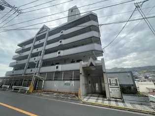 リマーカーブル己斐の外観