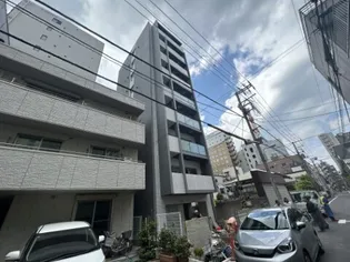 東京都台東区竜泉2【マンション】の外観