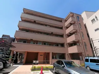 MAISON STの画像