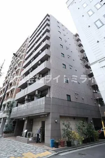 クレアシオン六本木【2階】の外観