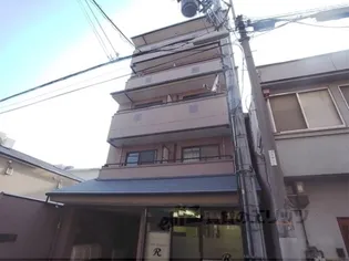 グランジュネスの画像