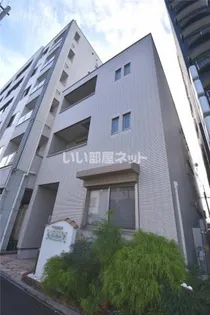 ラ ペールの画像