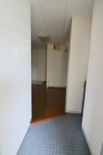 ノースヒルズ北泉田【2階】の玄関