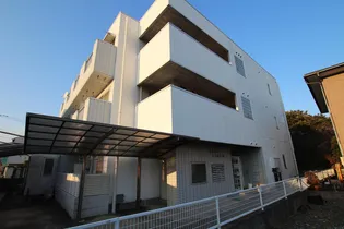 メゾン・ド・エスポアール【2階】の外観