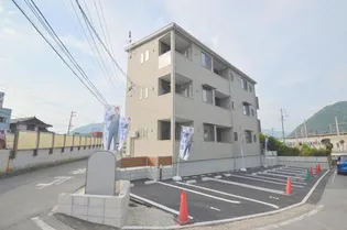 ネオメゾン可部【3階】の外観