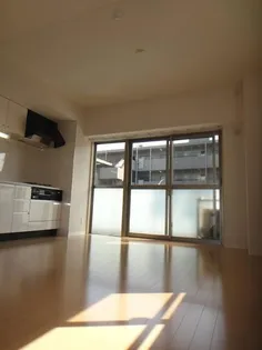 東京都渋谷区初台2【マンション】の外観