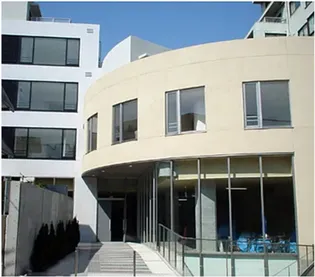 KDXレジデンス南青山【3階】の外観