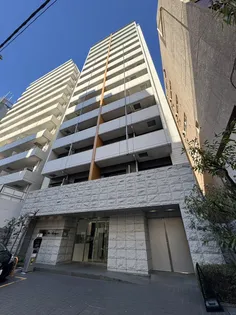 ガ-ラプレイス新宿御苑【3階】の外観