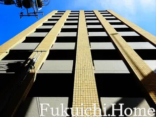 東京都渋谷区幡ヶ谷2【マンション】の外観