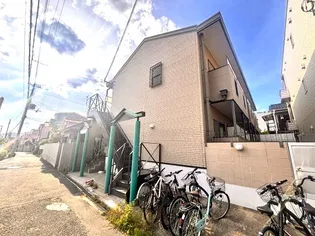 フローレス岡本の画像