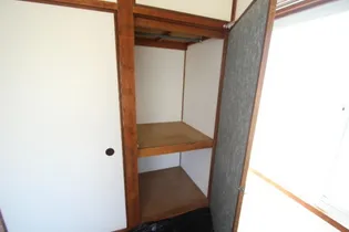 Do.戸根【2階】の内装