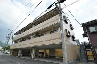 セトハイツD【2階】の外観